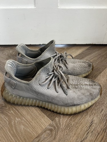 Adidas Yeezy 350 V2 grigie 2018 taglia UK8 5