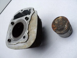 #0184 Honda CL100 CL 100 Cylinder / Jug & Piston - Picture 1 of 3