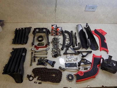 Tuercas pernos Honda CRF450R piezas piezas protectores de plástico misc CRF 450R R 2019  Foto 1 de 4