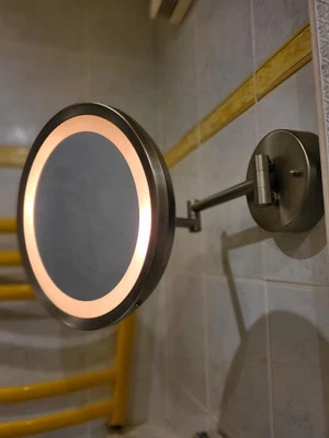 Vergrößerungsspiegel mit Licht und Touch silber 24 cm Durchmesser mit Strom - Bild 1 von 4