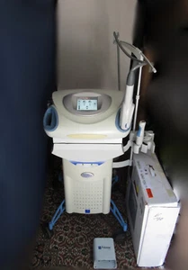 Palomar Cynosure Starlux 500 Laser, Chiller Cart, Lux 1440 Fractional Handpiece - Picture 1 of 12