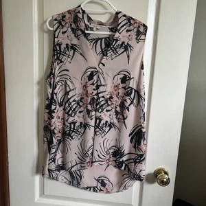 NEXT Multicolored Abstract Top (Size 14) π©· - Picture 1 of 3