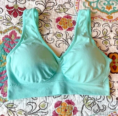 Sujetador Coobie Comfort Estilo 9060 Verde Espuma de Mar Talla Mediana Athleisure Foto 1 de 4