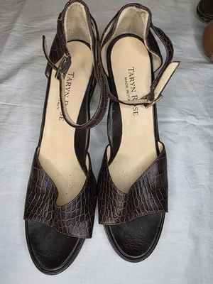 Taryn Rose F635 EU 41 (US 10/10.5) Marrón Cocodrilo Cuero Repujado Lino Cuña... Foto 1 de 4