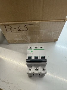 SCHNEIDER ELECTRIC M9F23332 INTERRUTTORE MINIATURIZZATO - Foto 1 di 3