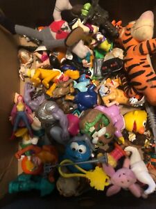 lot of 56 pieces plastic toys , mixed lot