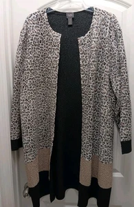 Chico's Travelers Gr.3 (XL) Staubtuch vorne offen Crinkle Animal Print - Bild 1 von 6