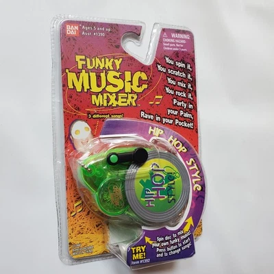 Nuevo Mezclador de Música Funky Bandai 1999 Juguete DJ Hip Hop 3" Luz de Sonido 1999 Corte Arañazo Foto 1 de 4