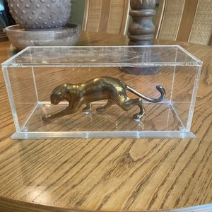 Vintage Brass Panther Figurine Status Lucite Display Box Case Cat Sculpture MCM - Picture 1 of 20