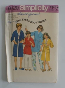 SIMPLICITY #8120 BOYS/GIRLS SIZE M-CHEST/BUST 29-30 KIMONO BATHROBE PATTERN UC - Picture 1 of 4