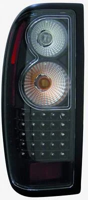 Conjunto de luz trasera izquierda/drive para Nissan Frontier Foto 1 de 2