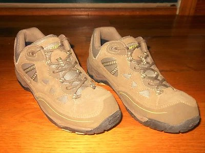 Hi-Tec Total Terrain Lace  women's hiking shoes - Sz 8.5 M - Excellent condition - Image 1 of 4