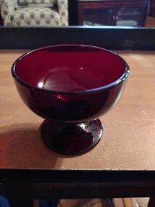 Anchor Hocking Royal Ruby Red Stemmed Sherbet Dessert Cup Dish, 2 1/2" Base - Imagen 1 de 7