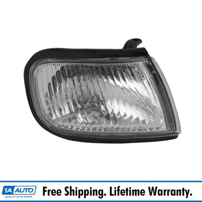 Right Corner Light Passenger Side Fits 1997-1999 Nissan Maxima NI2521125 - Image 1 of 3