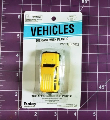 NIP HO scale Boley Part 2022 Yellow Van - Image 1 of 4