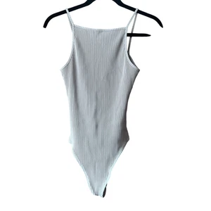Body donna Aritzia Wilfred a costine collo alto Annecy schiena aperta tortora taglia M - Foto 1 di 10