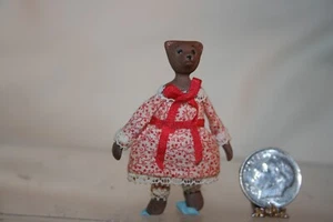 Miniatur Puppenhaus frühe Maureen Thonas gekleidete Dame Bär Kinder Spielzeug 1:12 - Bild 1 von 8