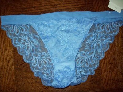 CALCINHA DE BIQUÍNI LE MYSTERE SOPHIA RENDA NYLON ELASTANO 735 AZUL FRANCÊS 418 L nova com etiquetas - Imagem 1 de 2