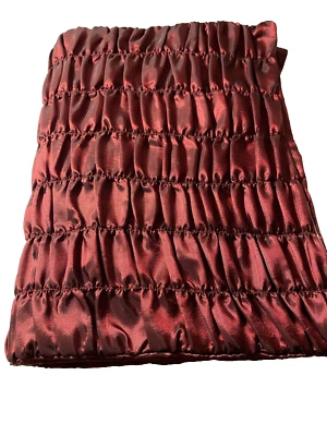 Red Table Runner Classic Medival Ruffled 6ft Long Table Decor, Brand New - Image 1 of 4