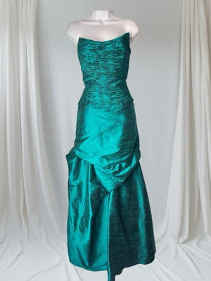 Vestido de Baile Vintage Rosa Taft Alta Costura Slubbed Seda Verde Sin Tirantes Acanalado Corpiño 4 Foto 1 de 4