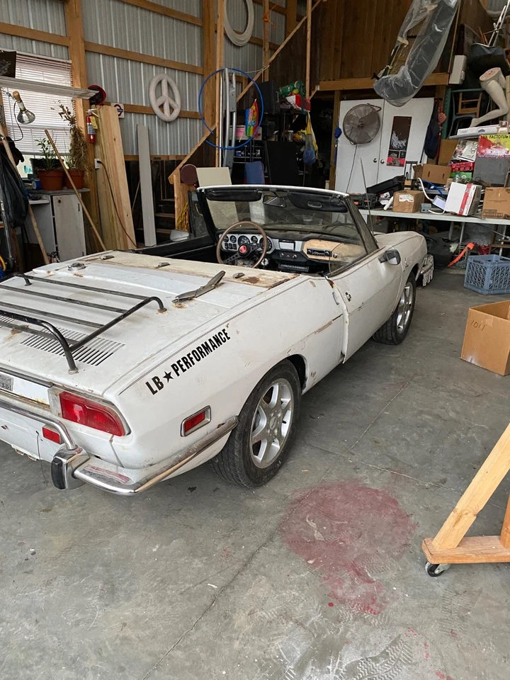 Fiat 850 Spider Bertone 1973 convertible manual clásico coche de coleccionista Foto 1 de 4