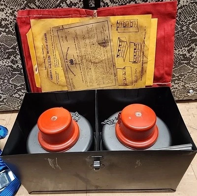 Raro Vintage EMBURY No. Kit de emergencia 75 Luck-e-Lite motor carretera llamarada Foto 1 de 4