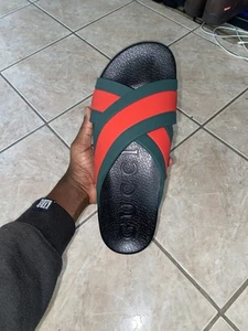 Gucci Crossover Rubber Sandals Black Size Authentic New - Picture 1 of 4