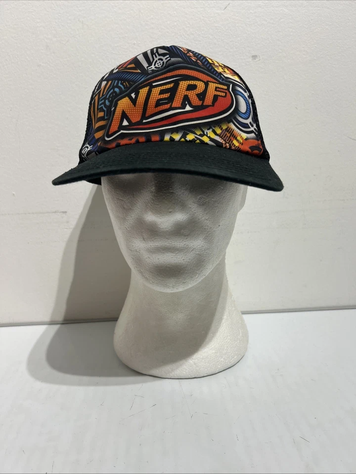 Gorra Nerf Malla Trasera Hasbro Oficial - Talla Única Se Adapta a la mayoría - En muy buena condición - Ajustable Foto 1 de 4