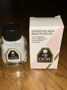 Loción de belleza vintage aceite de Olay botella de vidrio de 0,5 onzas en caja original - Imagen 1 de 2
