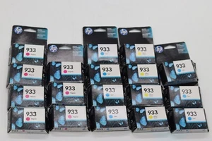 Lot of 18 HP 933 Genuine Ink Cartridges Yellow, Magenta & Cyan (exp 2017-2019) - Picture 1 of 4