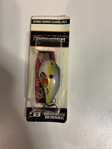 NOS Bass Pro Shop Yellow Silver Bomber Shallow Runner Crank-bait - Picture 1 of 2