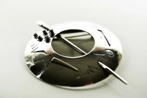 DESIGNER Silber Gold Edelsteine Brosche ° gesägte Dekore ° Handarbeit / Unikat - Bild 1 von 8