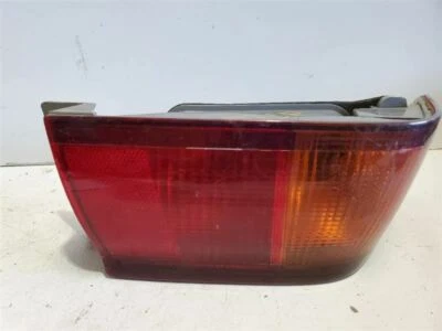 1997-1999, Toyota Camry, Driver Tail Light Quarter Panel Mounted, PN- 81560-AA01 - Image 1 of 4