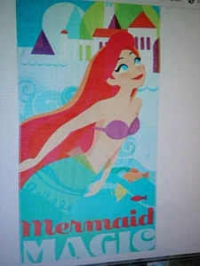 TOALLA DE PLAYA DISNEY PRINCESA LOS GRANDES NIÑOS NUEVA - Imagen 1 de 5