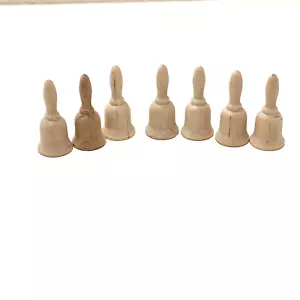 Mini Massivholz Handglocken ca. 1" unvollendete Kunsthandwerk Miniaturen 7 Stück - Bild 1 von 5