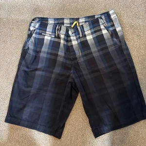 Tommy Hilfiger Mens Size 32 Chino Shorts Blue fade Plaid   - Picture 1 of 17