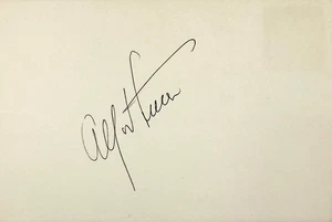 ALFRED LUNT Signed Autograph 4"x6" INDEX CARD The Guardsman Lovers in Quarantine - Picture 1 of 6
