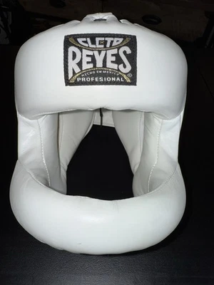 Casco tradicional protector facial Cleto Reyes OS blanco Foto 1 de 4