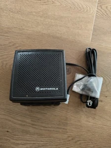 Motorola External Speaker HSN4032A 13 Watt w/ Bracket - Zdjęcie 1 z 1