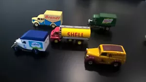 JOBLOT 32 Corgi VANS Diecast car miniatures Scale 1/43 VTG Commercial COLLECTION - Picture 1 of 12