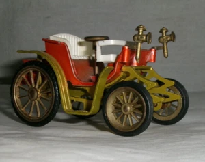 Gama 1/46 Vintage Model Car s1181 Mercedes Benz Vis A Vis Red Gold - Picture 1 of 6