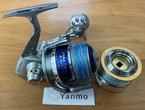 Mulinello da spinning Daiwa SALTIGA Z 4500 Gear 4.9:1 con bobina di ricambio 4000 entrambe le maniglie - Foto 1 di 22