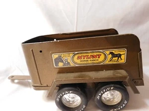 Nylint Horse Ranch Metal Toy Trailer Sara and Bold Lady Blue Majesty - Picture 1 of 8
