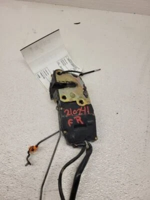 Toyota Tacoma Front Right Passenger Door Lock Actuator 1995-2004 OEM - Image 1 of 4