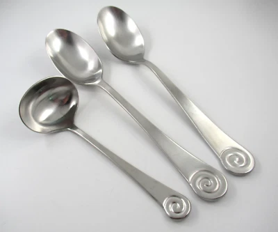 Hekmick, Welch AMMONITE SATIN 3 Serving Pieces 18/10 Stainless Flatware - Image 1 of 4