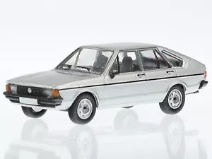 VW Passat B1 5-door 1977 silver model car 251 Premium ClassiXXs 1:87 - Picture 1 of 4