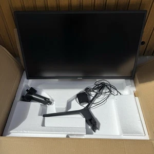 Samsung 32“ U32J590UQU Bildschirm Monitor 4K Ultra HD LED Monitor - Bild 1 von 3