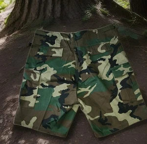 NWT Vintage Rothco Ultra Force BDU Cargo Shorts Woodland Camo Men's Lrg/35"-39" - Picture 1 of 5
