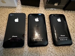 Apple iPhones LOT of 3, 3GS(2qty) 4S(1qty) - Black (AT&T) - Picture 1 of 8