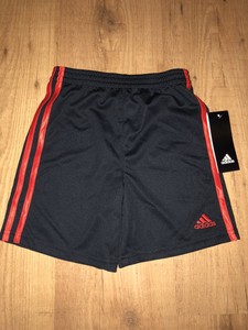 adidas boys size 4